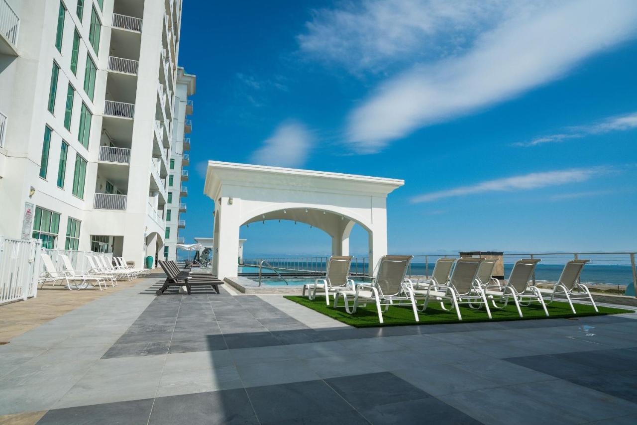 Sea It All Infinity Pool Ocean Views Steps From The Beach - A Perfect Romantic Getaway Apartment Galveston Luaran gambar